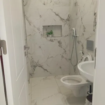 Durres Beach Rooms Motel *